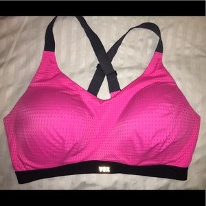 Victoria’s Secret VSX Sports bra